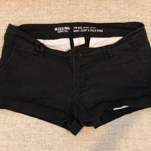 Mossimo low rise short short black